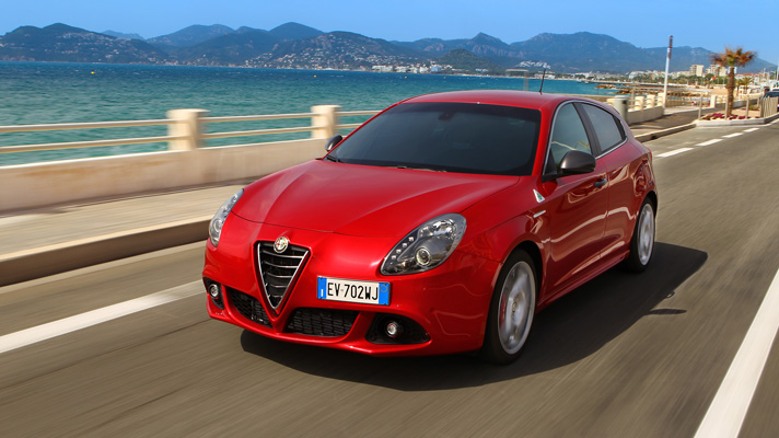 alfa romeo Giulia / Giulietta 5台セット Alfa Romeo Giulietta Cloverleaf/QV Review 2025 | Top Gear